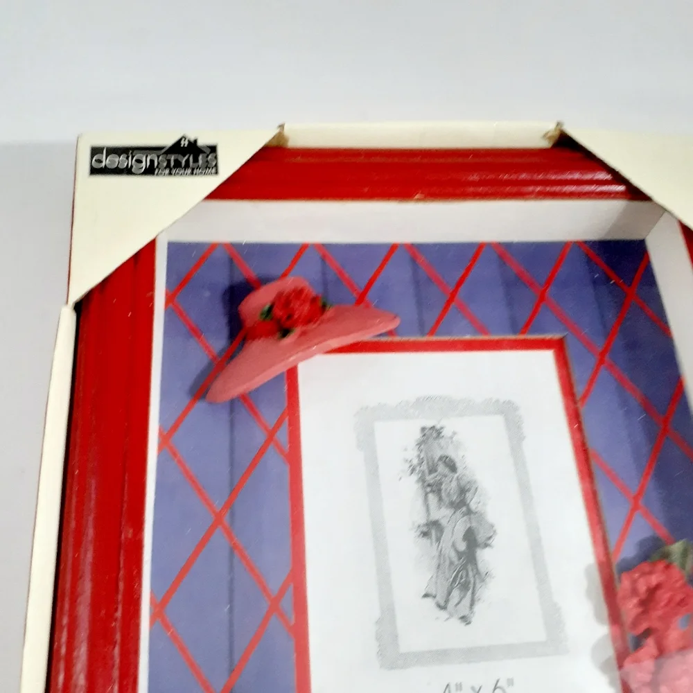 Designstyles Victorian themed Shadow Box decorative Picture Frame Wall Art